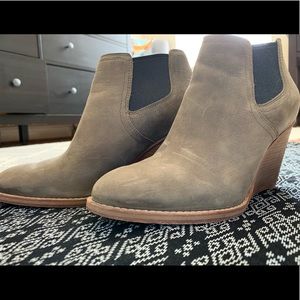 Cole Haan Grand Os Suede Ankle Bootie Wedge (8.5)